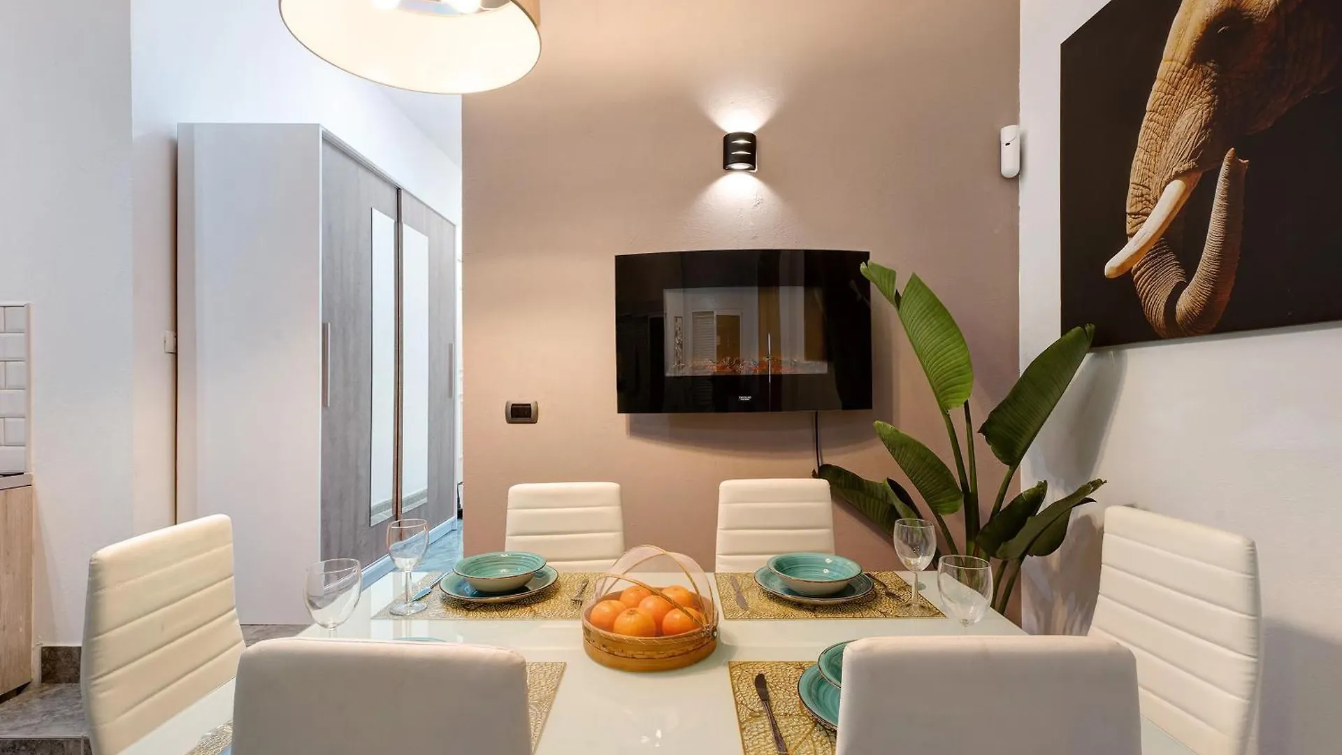 Luxury Villa Torviscas Costa Adeje  0*, Costa Adeje (Tenerife) Espanha
