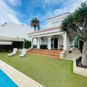 Rosi Villa
